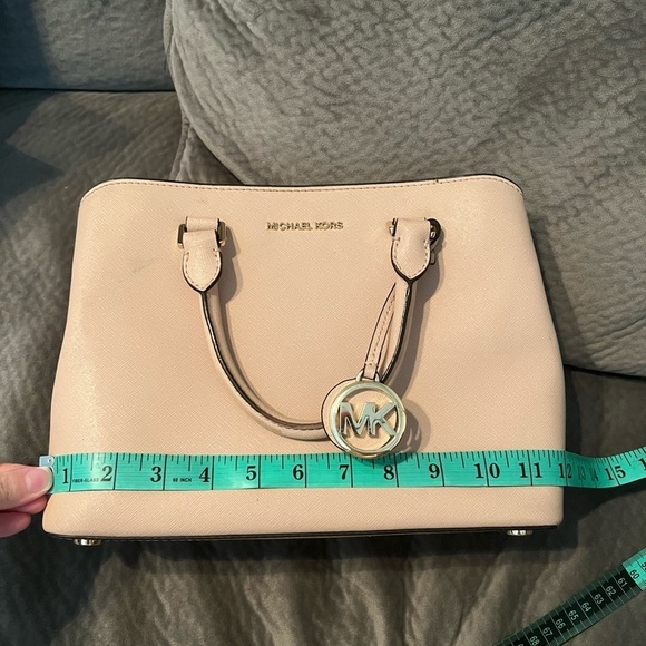 Michael Kors purse - Picture 10 of 10